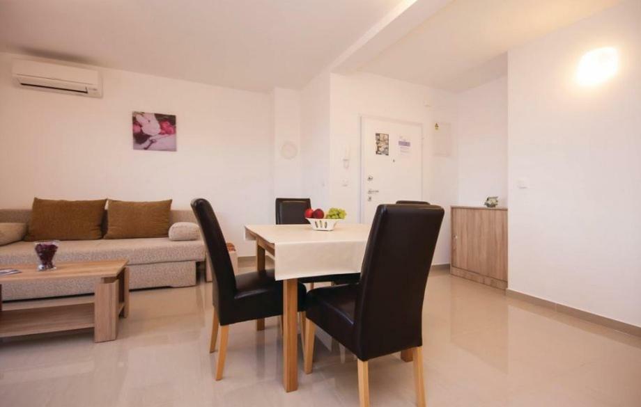 Apartmani Korenika Brodarica  Extérieur photo